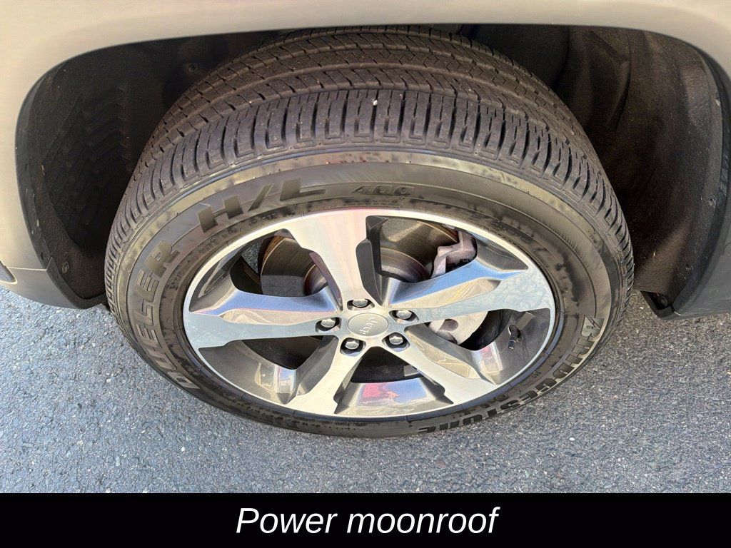 Used 2024 Jeep Grand Cherokee Limited 4xe AWD/4WD image 11