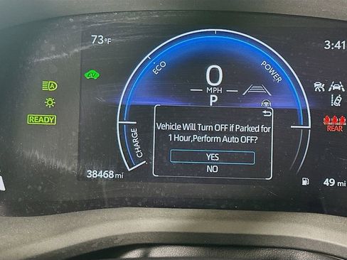 Used 2025 Toyota Camry SE FWD image 12