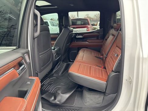 Used 2023 GMC Sierra 1500 Denali Ultimate image 28