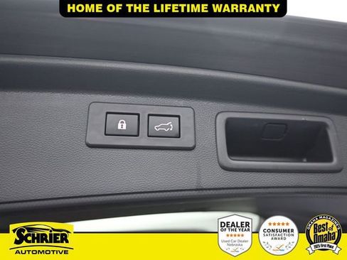 Used 2024 Subaru Forester Premium image 38