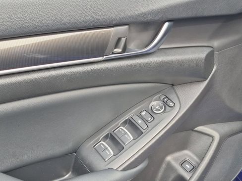 Used 2022 Honda Accord Sport image 20