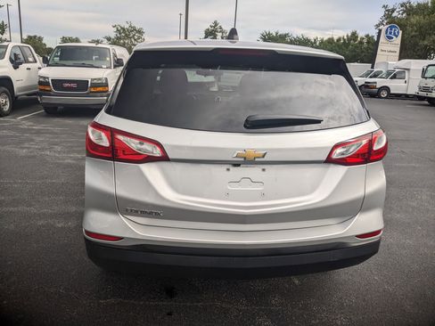 Certified 2021 Chevrolet Equinox LS w/ LS Convenience Package image 8