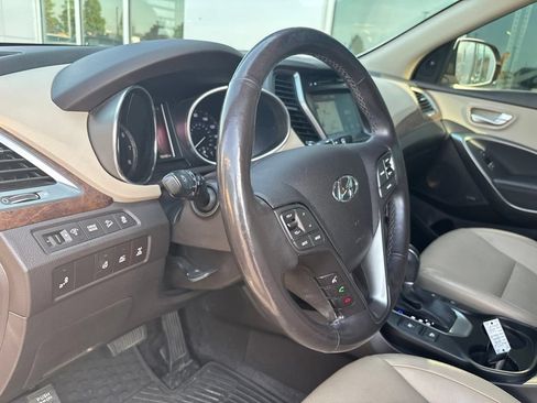 Used 2018 Hyundai Santa Fe AWD w/ Cargo Package image 4