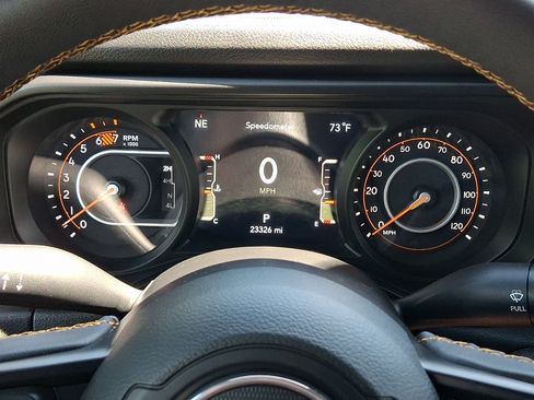Used 2024 Jeep Wrangler Sport AWD/4WD image 19