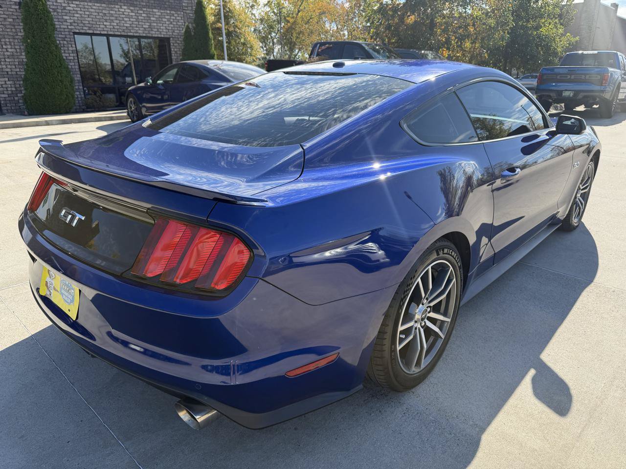 Used 2016 Ford Mustang GT Premium w/ Equipment Group 401A RWD image 7