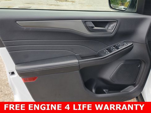 Used 2025 Ford Escape Active image 7