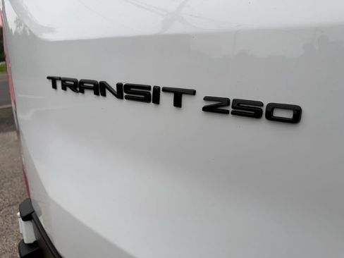 Used 2026 Ford Transit 250 148 Medium Roof RWD image 38