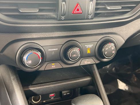 Used 2022 Kia Forte LXS image 15