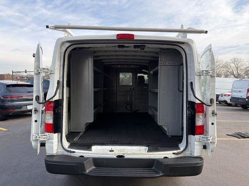 Used 2018 Nissan NV 1500 S image 33