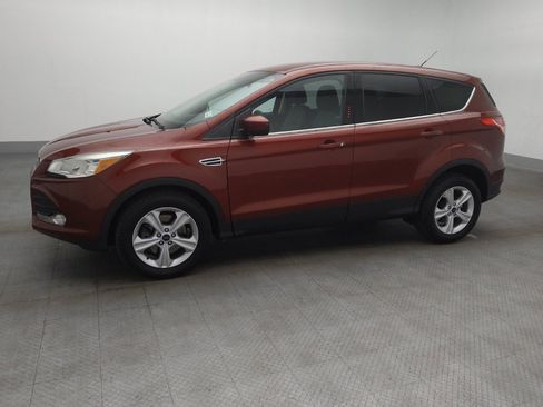 Used 2016 Ford Escape SE image 2