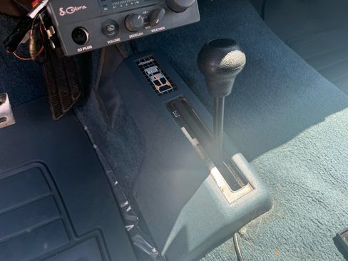 Used 1991 Chevrolet Silverado 2500 4x4 Extended Cab image 19
