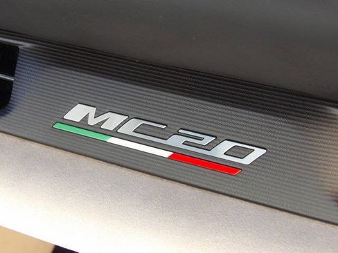 Used 2023 Maserati MC20 Spyder image 56