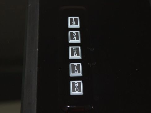 New 2026 Ford F350 4x4 Crew Cab DRW Super Duty image 59