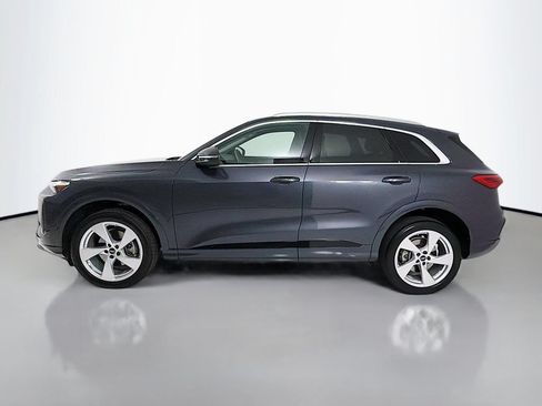 Used 2025 Audi Q5 Premium Plus w/ Premium Plus AWD/4WD image 4