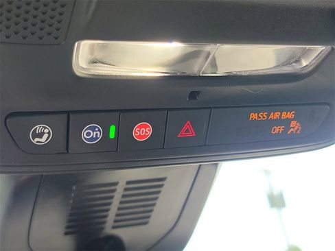 New 2026 Chevrolet Equinox LT w/ Convenience Package II image 19