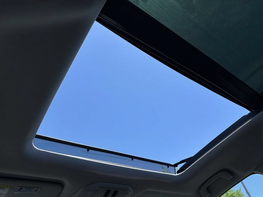 New 2026 Subaru Ascent Limited AWD/4WD image 16
