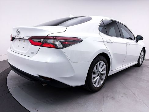Used 2023 Toyota Camry LE image 14