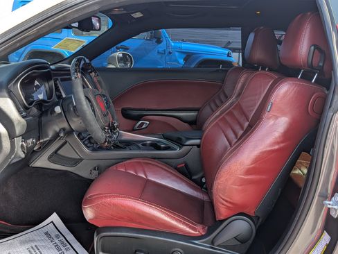 Used 2018 Dodge Challenger SRT Demon RWD image 5
