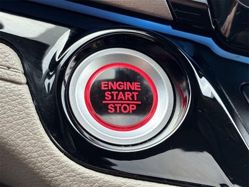 Used 2023 Honda Odyssey Touring image 37