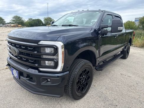 Used 2024 Ford F250 XLT w/ Black Appearance Package AWD/4WD image 18