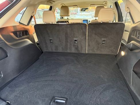 Used 2024 Ford Edge SEL w/ Convenience Package image 16