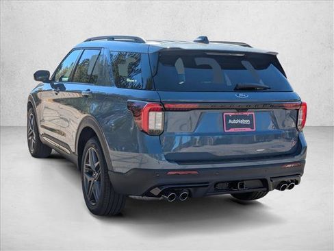 New 2025 Ford Explorer ST image 8