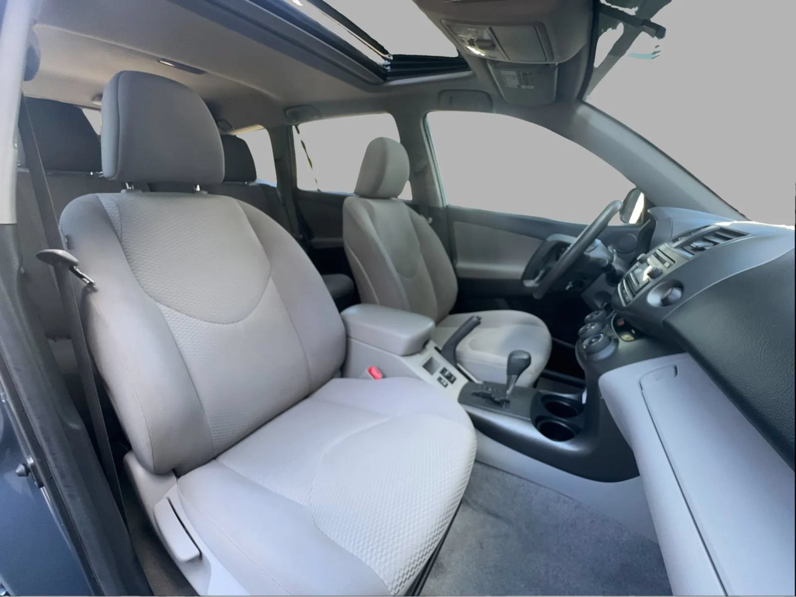 Used 2012 Toyota RAV4 FWD w/ Upgrade Value Pkg image 34