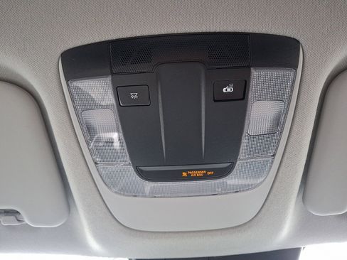 Used 2023 Kia Seltos LX image 26