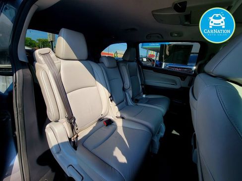 Used 2019 Honda Odyssey Touring image 16