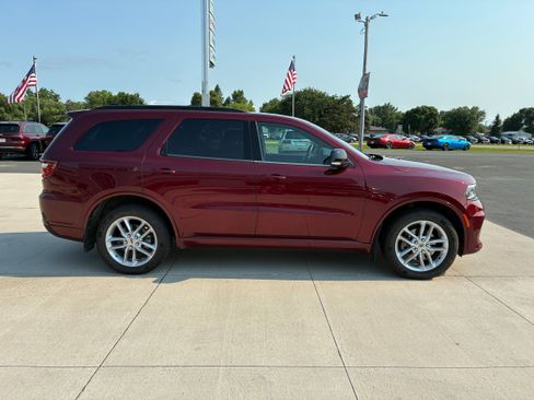 Used 2023 Dodge Durango GT AWD/4WD image 8