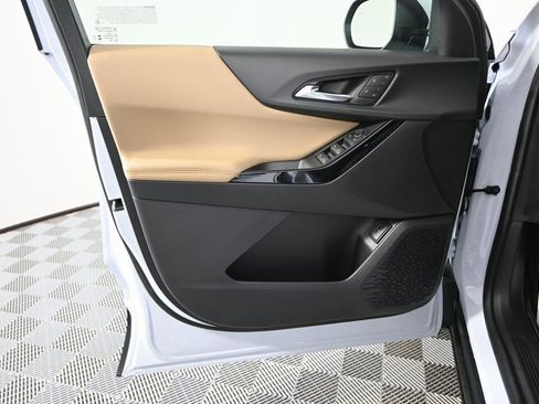 New 2026 Chevrolet Equinox ACTIV w/ Convenience Package III AWD/4WD image 19