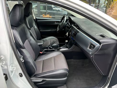 Used 2014 Toyota Corolla S image 22
