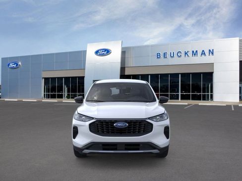 Used 2026 Ford Escape Active w/ Cold Weather Package image 2