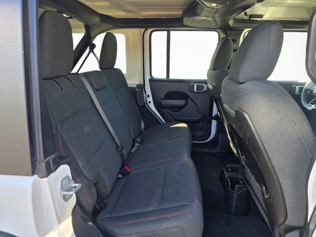 Used 2025 Jeep Wrangler Unlimited Rubicon AWD/4WD image 22