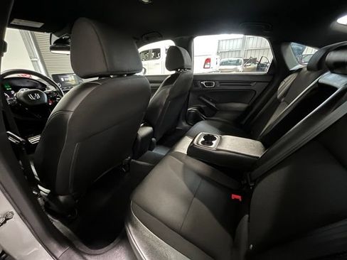 Used 2025 Honda Civic Sport image 15