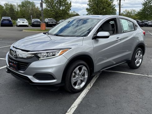 Used 2022 Honda HR-V LX image 29