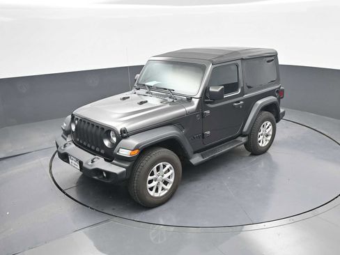 Used 2023 Jeep Wrangler Sport AWD/4WD image 29