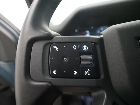Used 2025 Land Rover Defender 110 S AWD/4WD image 17