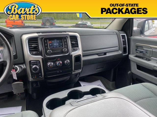 Used 2018 RAM 1500 Classic SLT AWD/4WD image 22