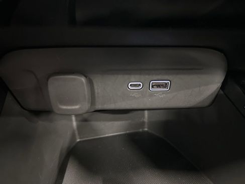 Used 2024 Chevrolet Trax LT w/ Driver Confidence Package FWD image 11