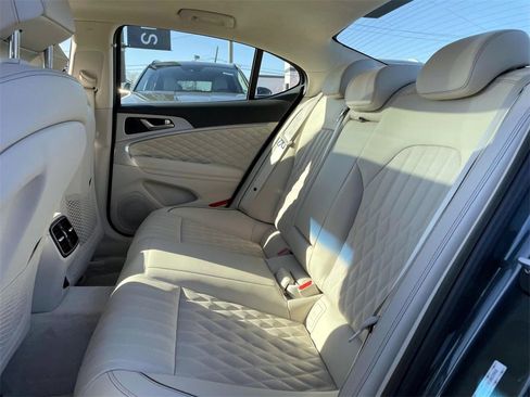 Used 2019 Genesis G70 3.3T Design image 13