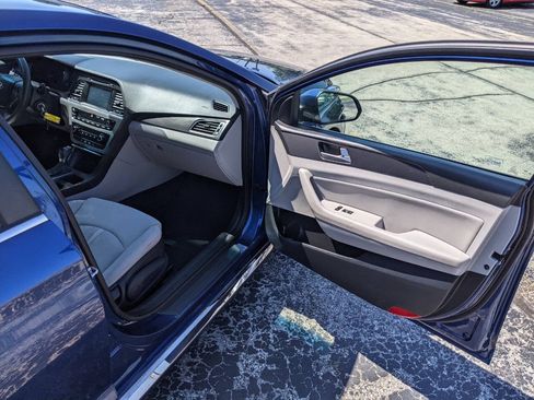 Used 2016 Hyundai Sonata Sport FWD image 13