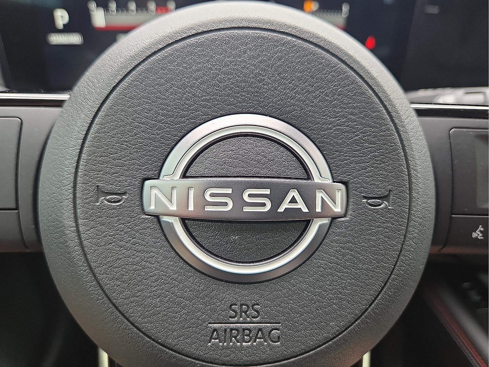Used 2025 Nissan Kicks SR AWD/4WD image 22