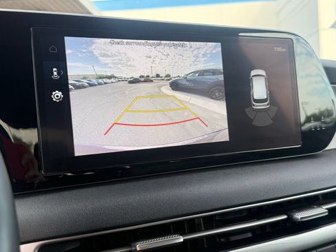 Used 2025 Hyundai Palisade SEL FWD image 22