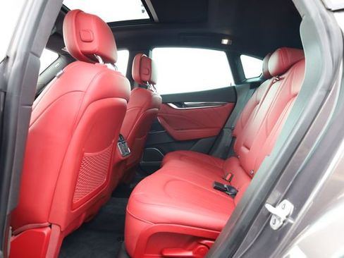 Used 2022 Maserati Levante Modena image 23
