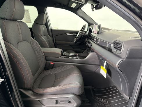 New 2026 Honda Pilot Sport image 21