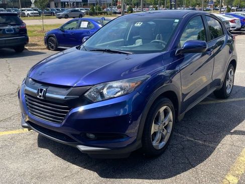 Used 2016 Honda HR-V EX image 1