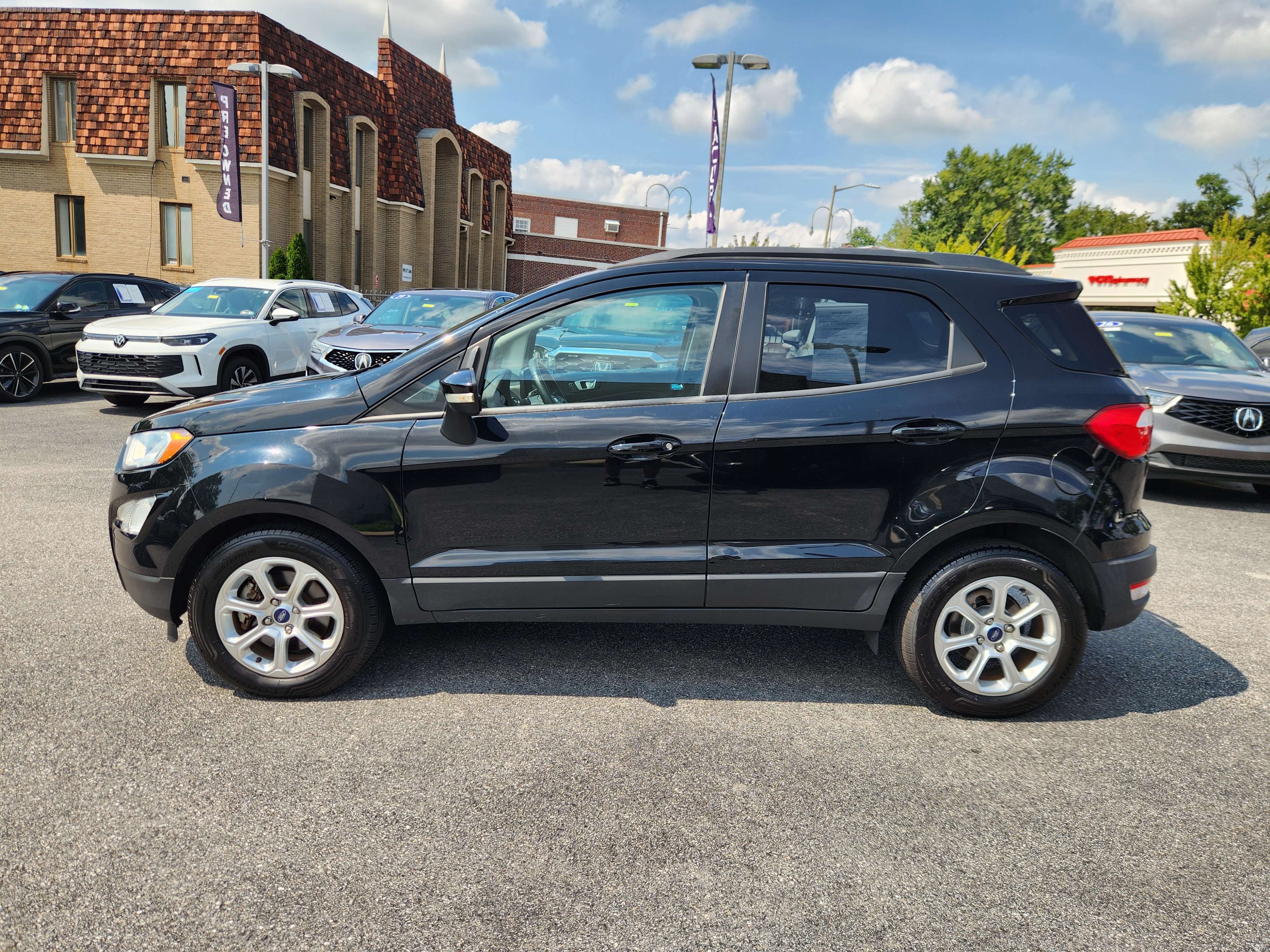 Used 2018 Ford EcoSport SE FWD image 5