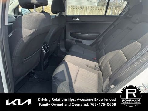 Used 2017 Kia Sportage LX image 9