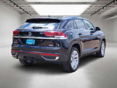 Used 2022 Volkswagen Atlas Cross Sport SE AWD/4WD image 6